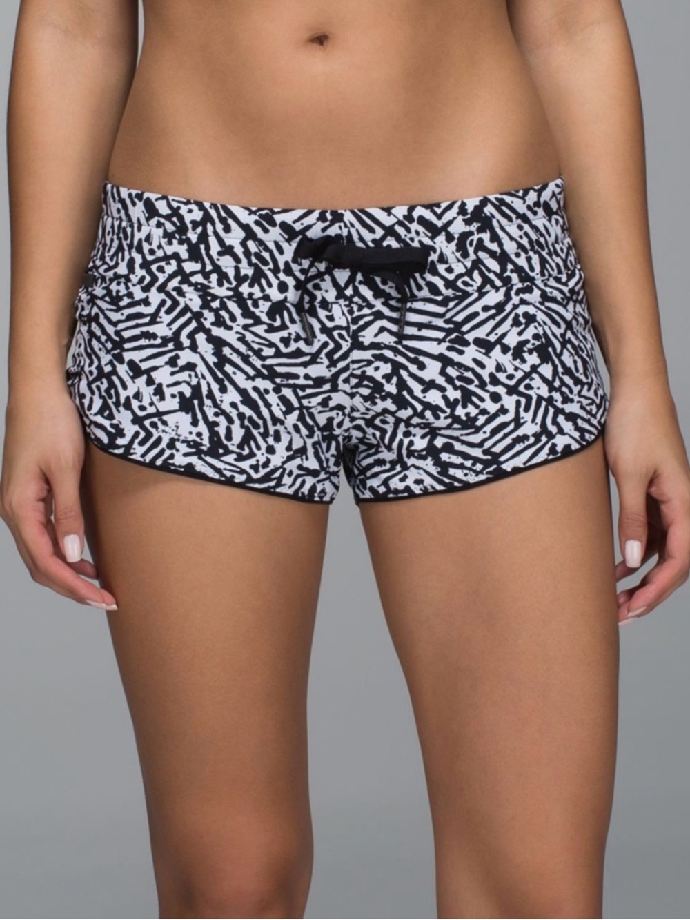 Lululemon Water: Women’s Surf Shorts Size Small/Medium Reversible Swim Shorts - Picture 1 of 16